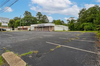 2015 Murchison Rd, Fayetteville, NC 28301