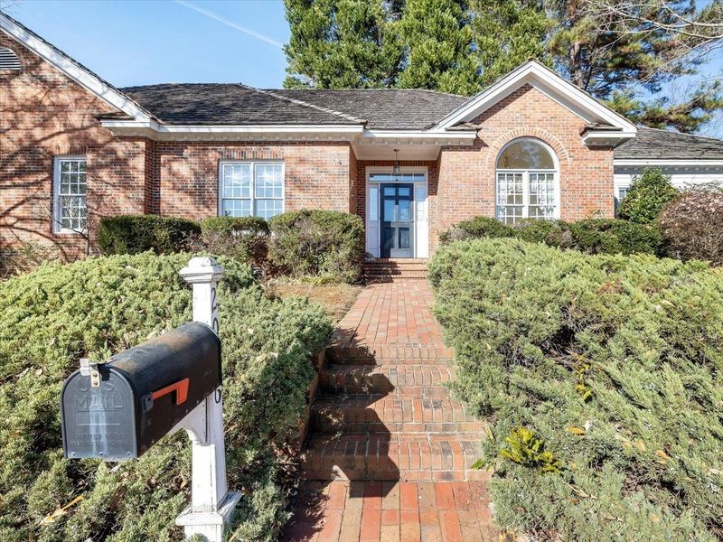 2016 Carrbridge Way, Raleigh, NC 27615