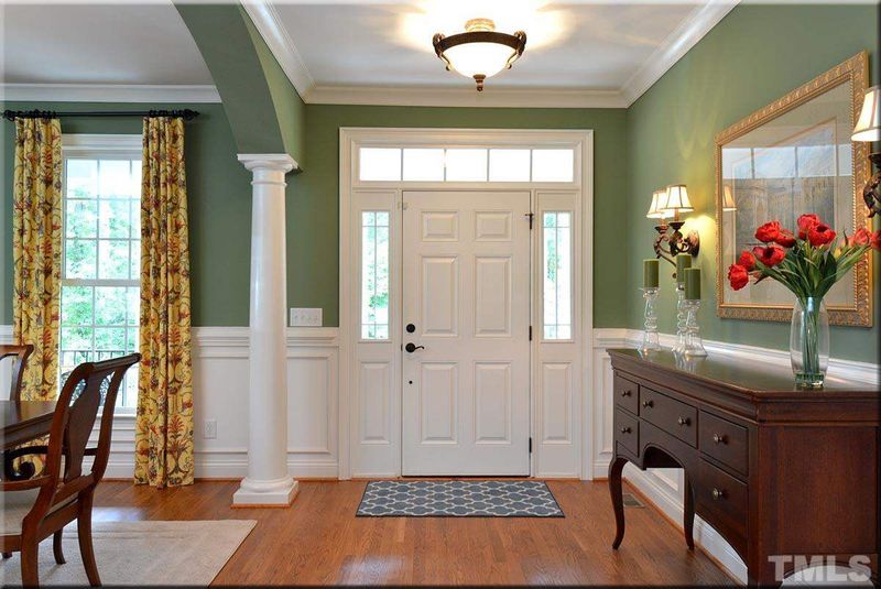 2016 Macon Ridge Rd, Raleigh, NC 27613