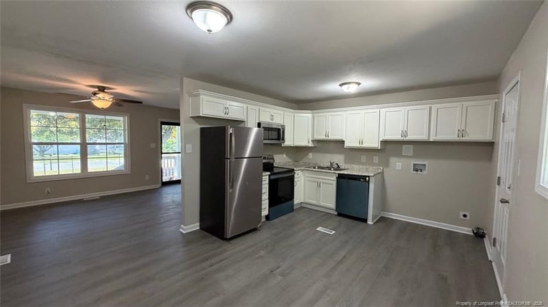 2016 Poinciana Ln, Fayetteville, NC 28306