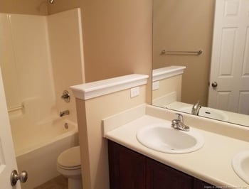 2016 Sir Michael Dr, Hope Mills, NC 28348