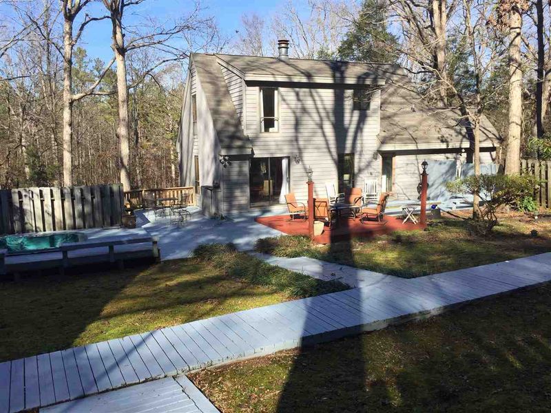 2016 Snow Valley Rd, Durham, NC 27712