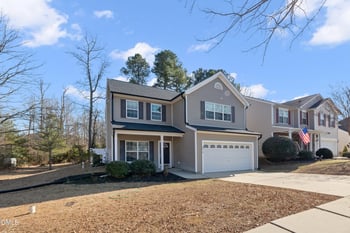 2016 Sterling Hill Dr, Fuquay Varina, NC 27526