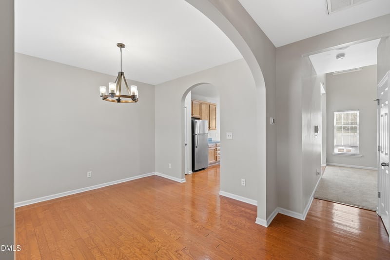 2016 Sterling Hill Dr, Fuquay Varina, NC 27526