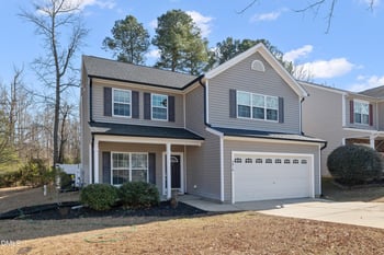 2016 Sterling Hill Dr, Fuquay Varina, NC 27526