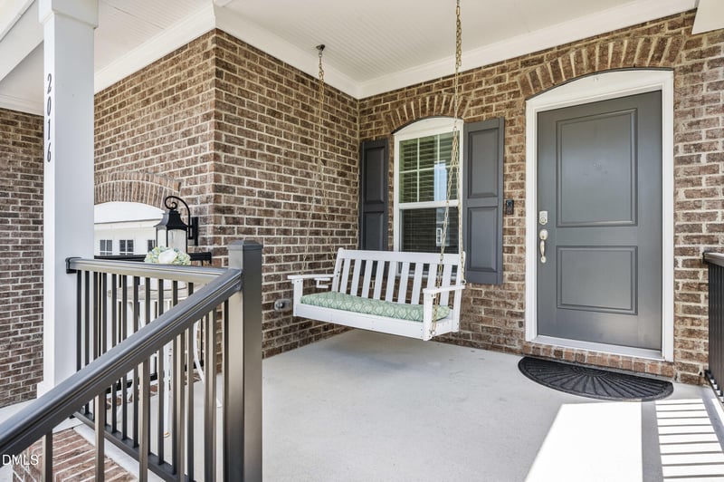 2016 Waterbush Cove Ct, Cary, NC 27519
