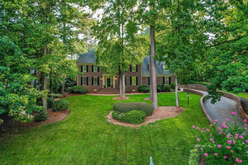 2017 Aurora Dr, Raleigh, NC 27615