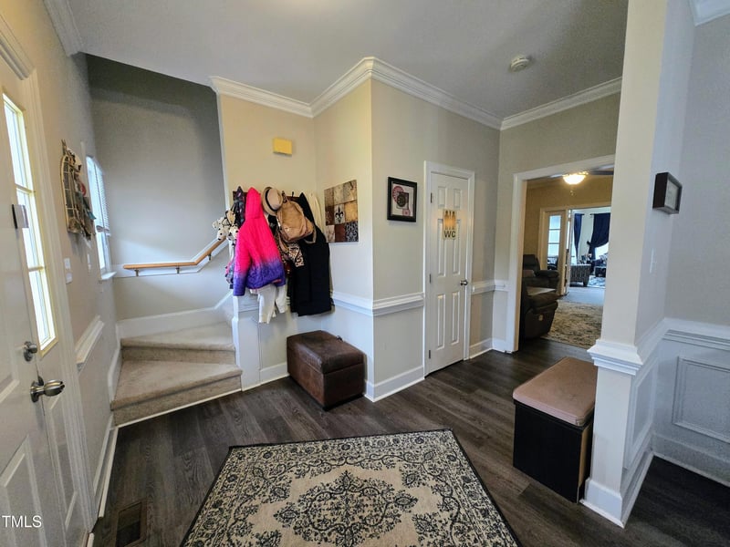 2017 Battlewood Rd, Apex, NC 27523