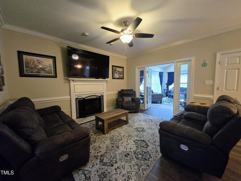 2017 Battlewood Rd, Apex, NC 27523