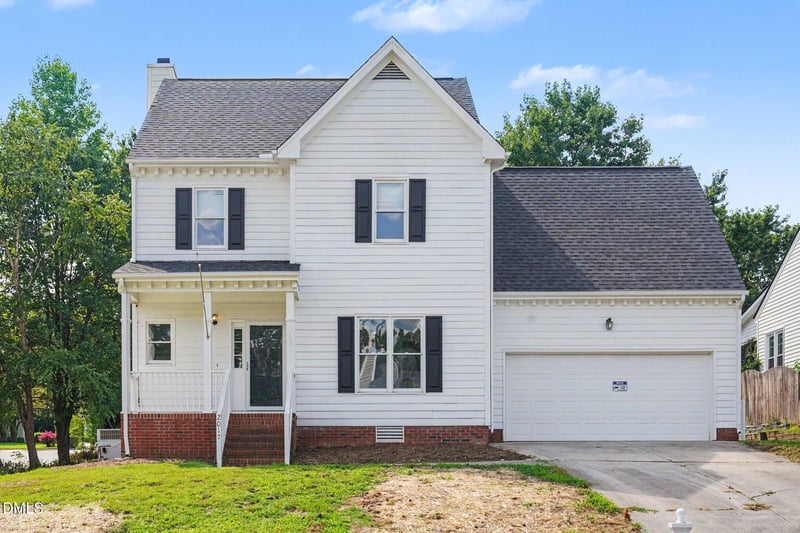 2017 Battlewood Rd, Apex, NC 27523