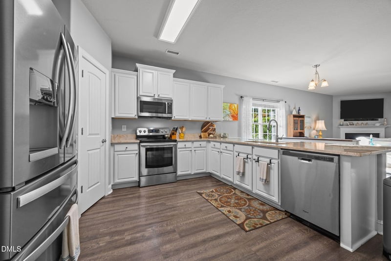 2017 Massimo Dr, Creedmoor, NC 27522