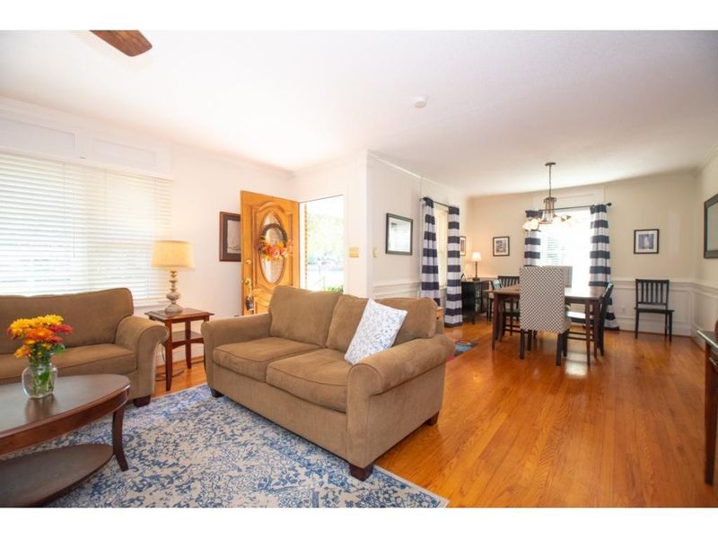 2017 S Mebane St, Burlington, NC 27215