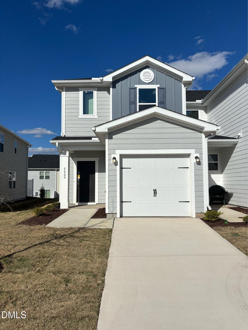 2017 Oakdale Dr, Durham, NC 27703