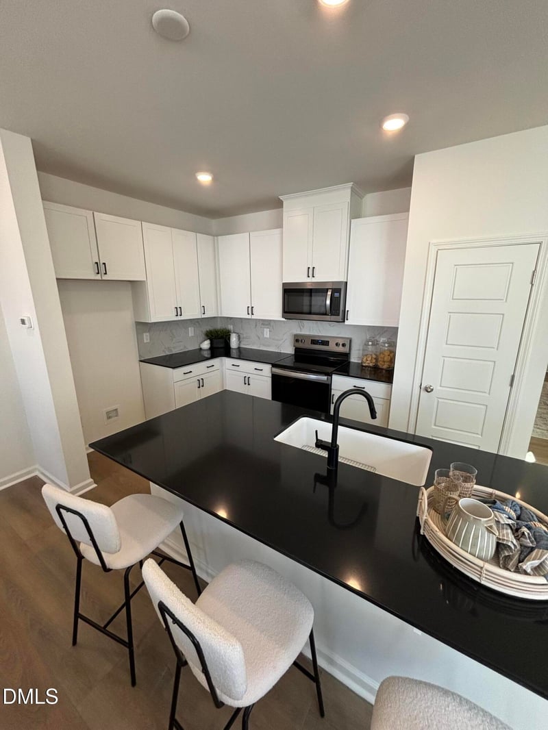 2017 Oakdale Dr, Durham, NC 27703