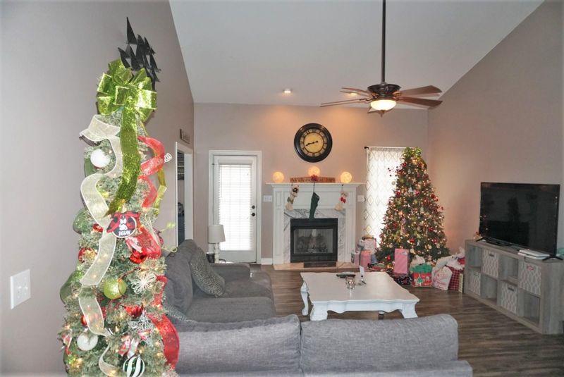2017 Pratt Cir, Franklinton, NC 27525