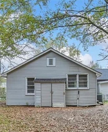 2017 Progress St, Fayetteville, NC 28306