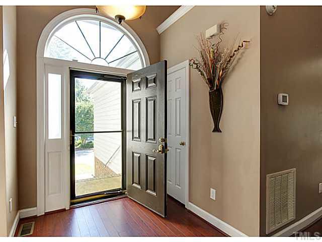 2017 Shadow Creek Dr, Raleigh, NC 27604