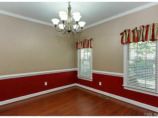 2017 Shadow Creek Dr, Raleigh, NC 27604
