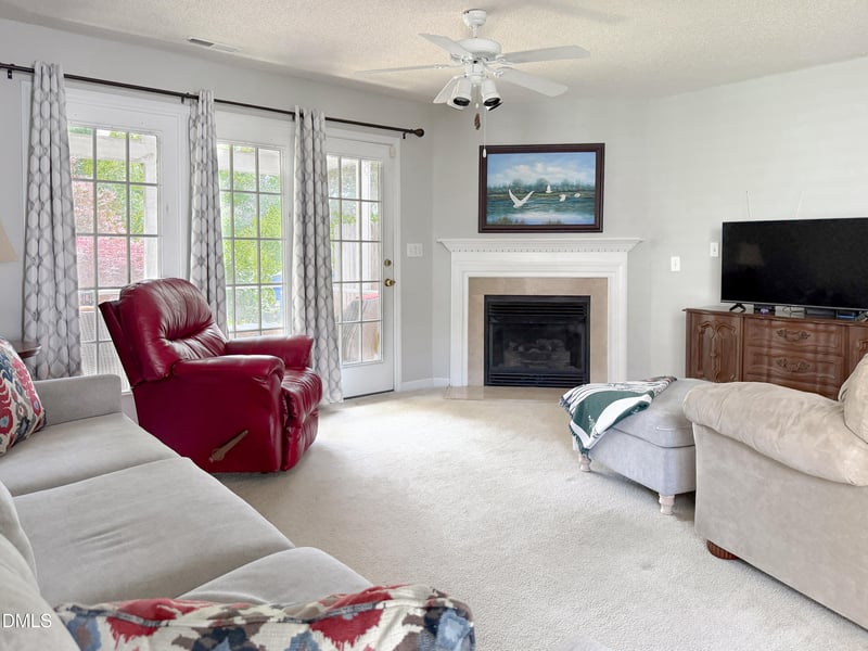 2017 Thornblade Dr, Raleigh, NC 27604