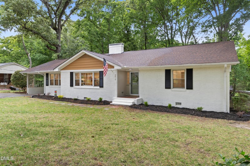 2018 Sutphin Dr, Sanford, NC 27330