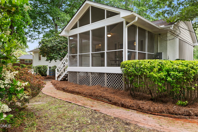 2018 Sutphin Dr, Sanford, NC 27330