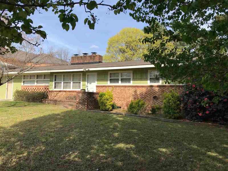 2018 Trawick Rd, Raleigh, NC 27604