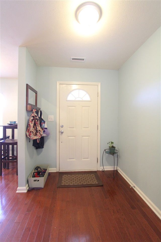 2019 Mirror Dr, Raleigh, NC 27610