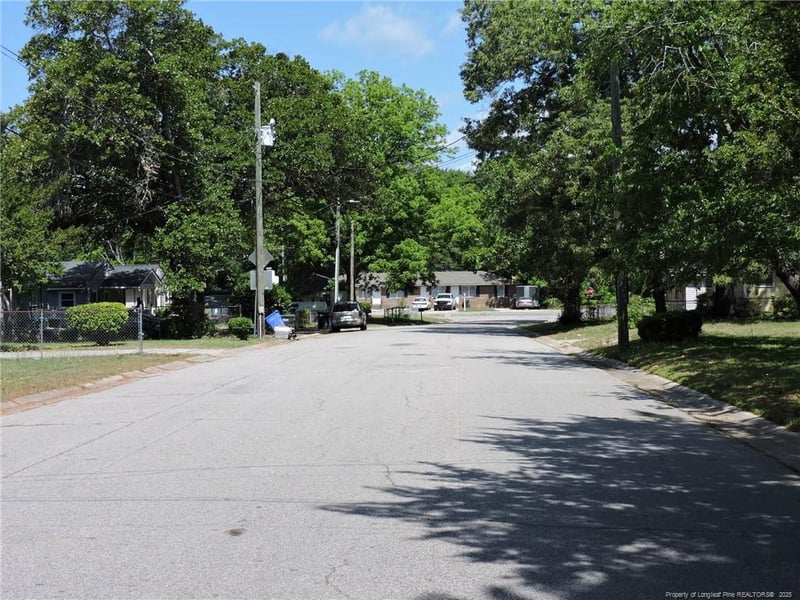 2019 Newark Ave, Fayetteville, NC 28301