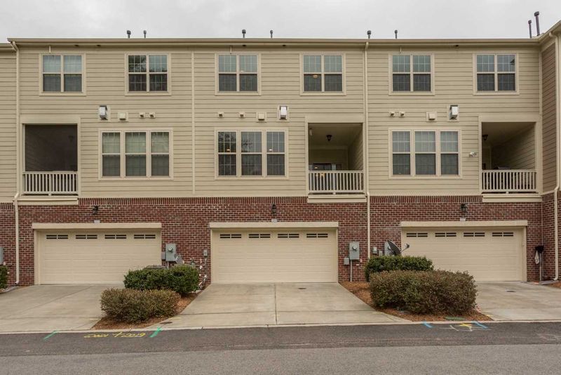 2019 Valleystone Dr, Cary, NC 27519