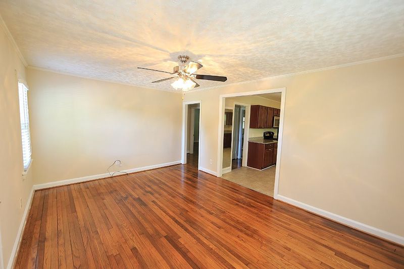 2019 Wake Forest Rd, Raleigh, NC 27608