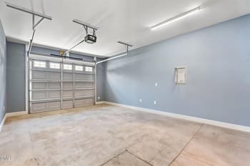 202 6th St, Erwin, NC 28339