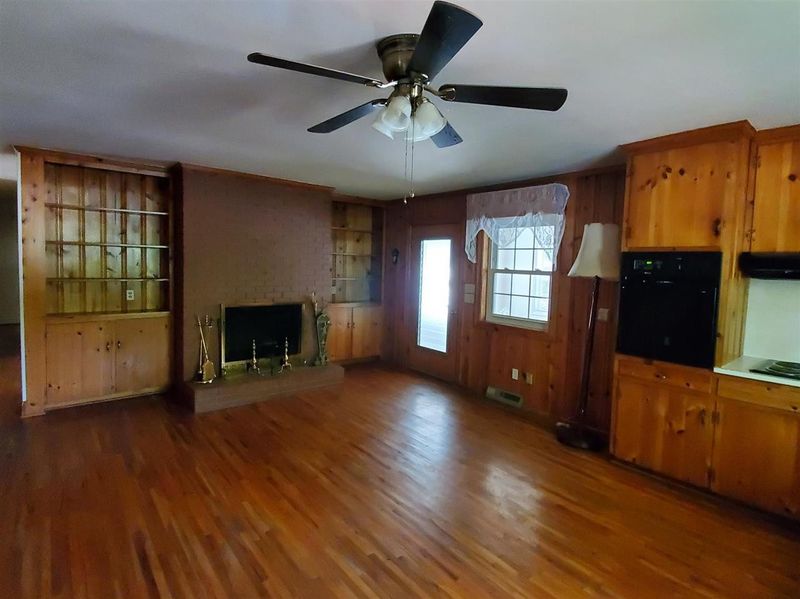 202 W Academy St, Wendell, NC 27591