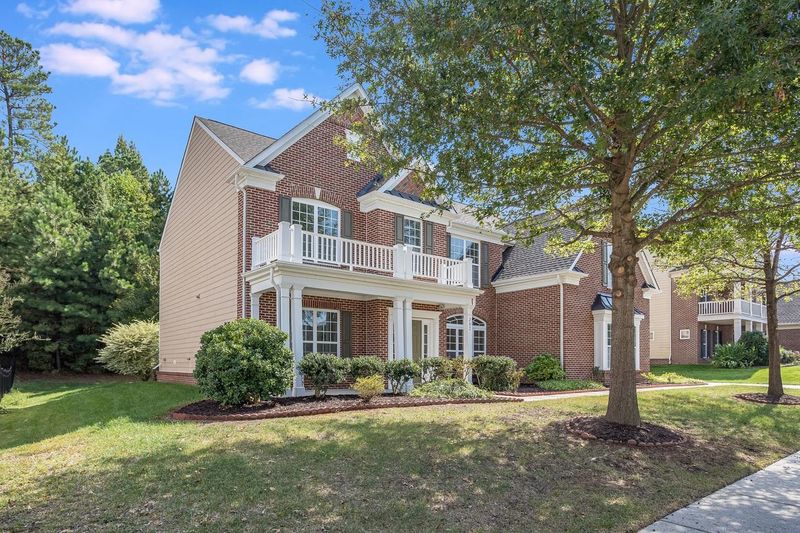 202 Alliance Cir, Cary, NC 27519