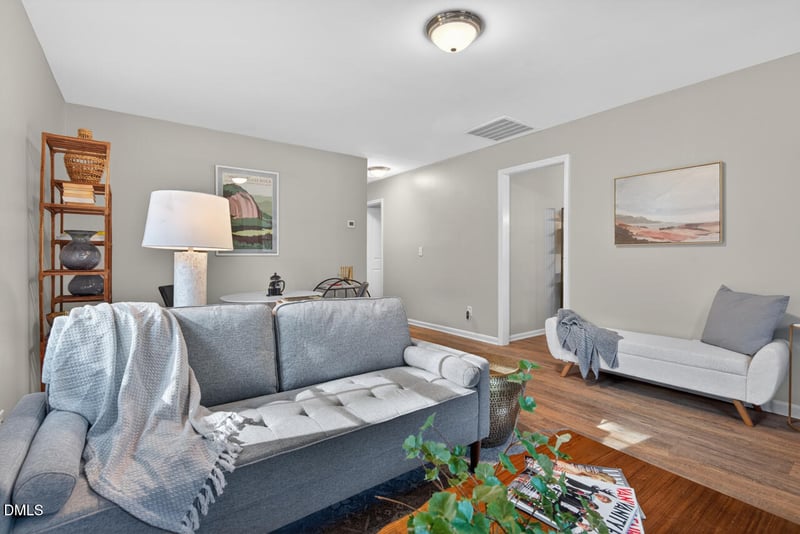 202 Archdale Dr, Durham, NC 27707