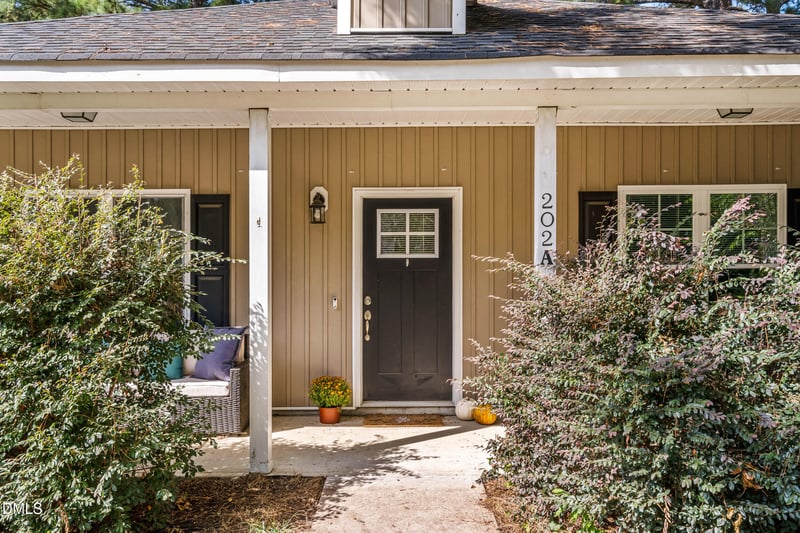 202 Austin St #A, Four Oaks, NC 27524