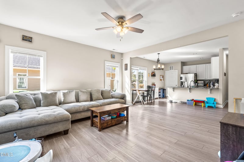 202 Austin St #A, Four Oaks, NC 27524