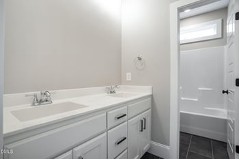 202 Batten Pond Rd, Selma, NC 27576