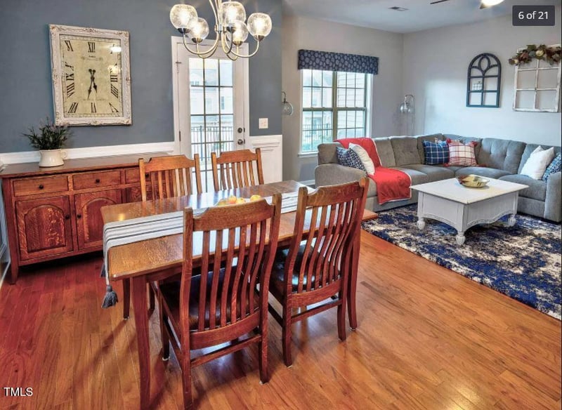 202 Beaconwood Ln, Holly Springs, NC 27540