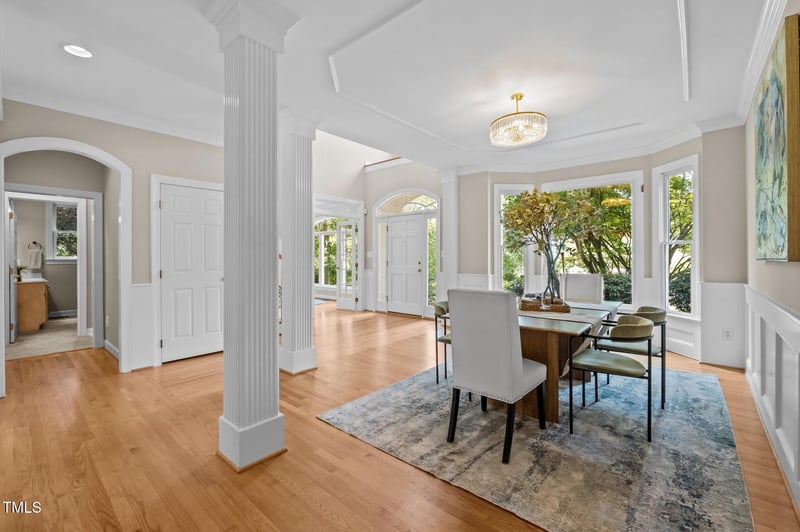 202 Bridewell Ct, Cary, NC 27518