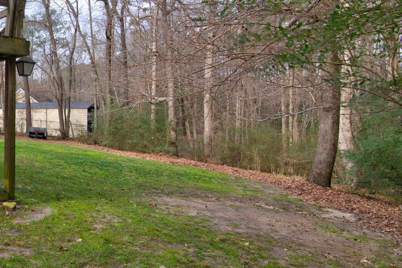 202 Cedarwood Dr, Knightdale, NC 27545