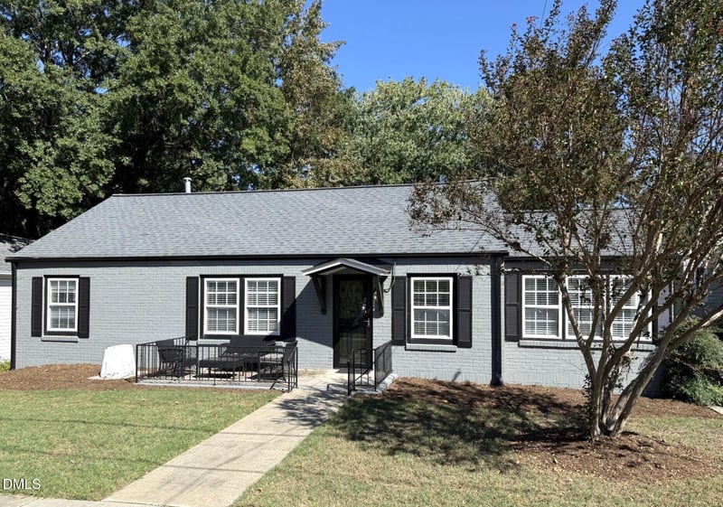 202 Chatham St, Apex, NC 27502