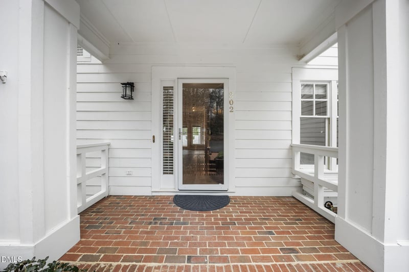 202 Chattel Close, Cary, NC 27518
