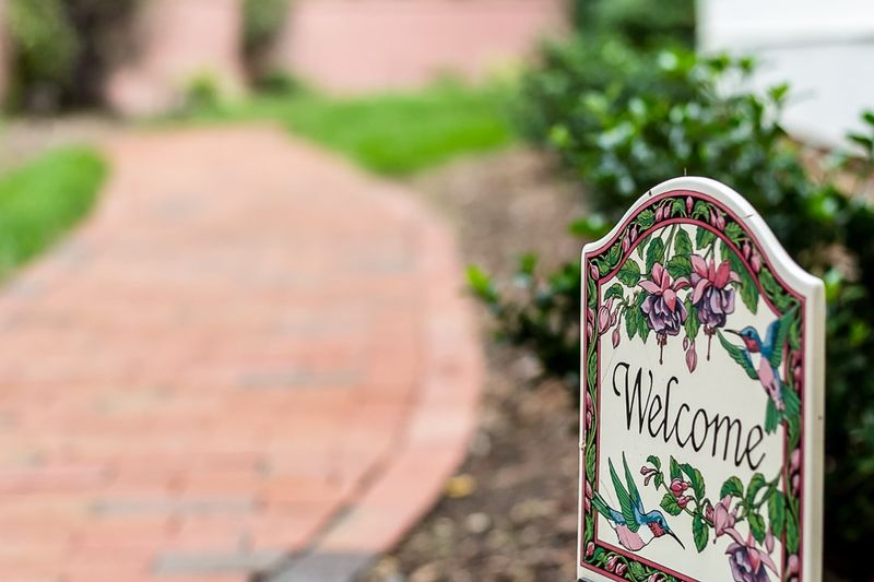 202 Collinson Dr, Chapel Hill, NC 27514