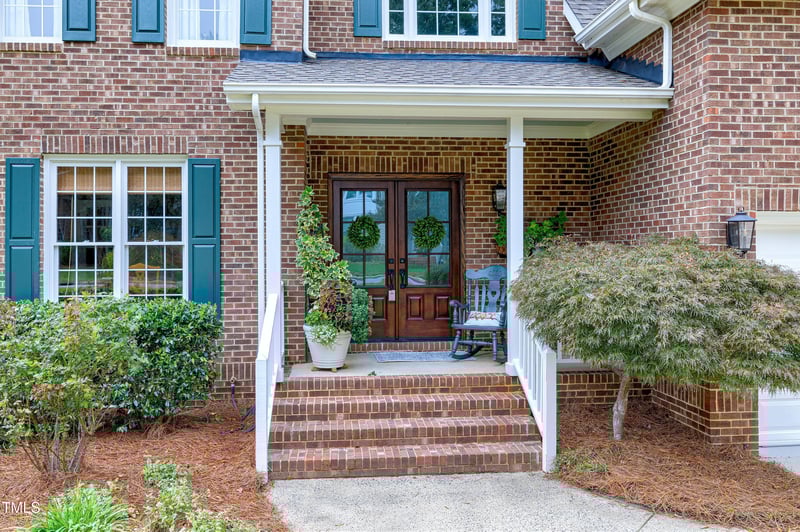 202 Coltsgate Dr, Cary, NC 27518