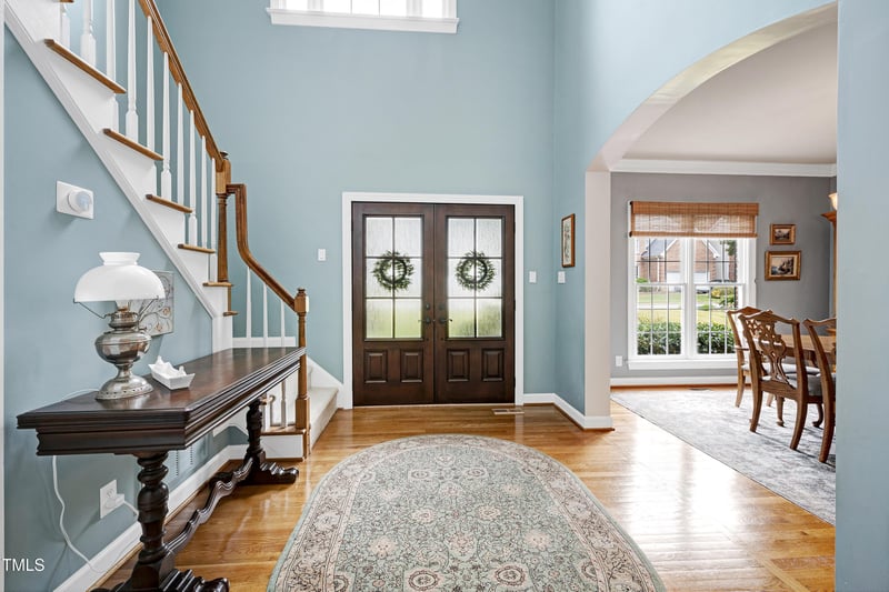 202 Coltsgate Dr, Cary, NC 27518