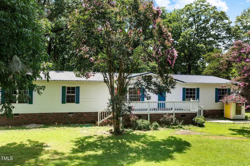 202 Cooper St, Louisburg, NC 27549