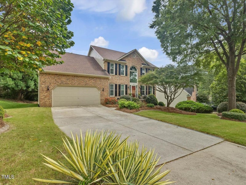 202 Danton Dr, Cary, NC 27518