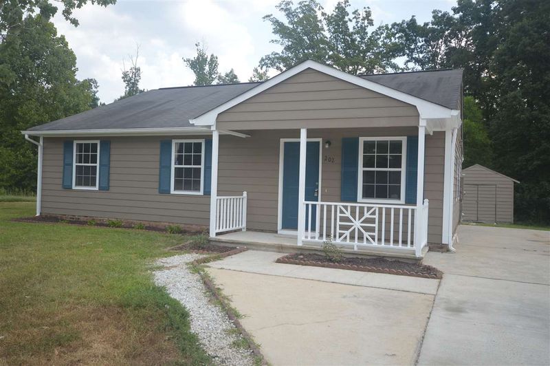 202 Deep Forest Dr, Durham, NC 27713