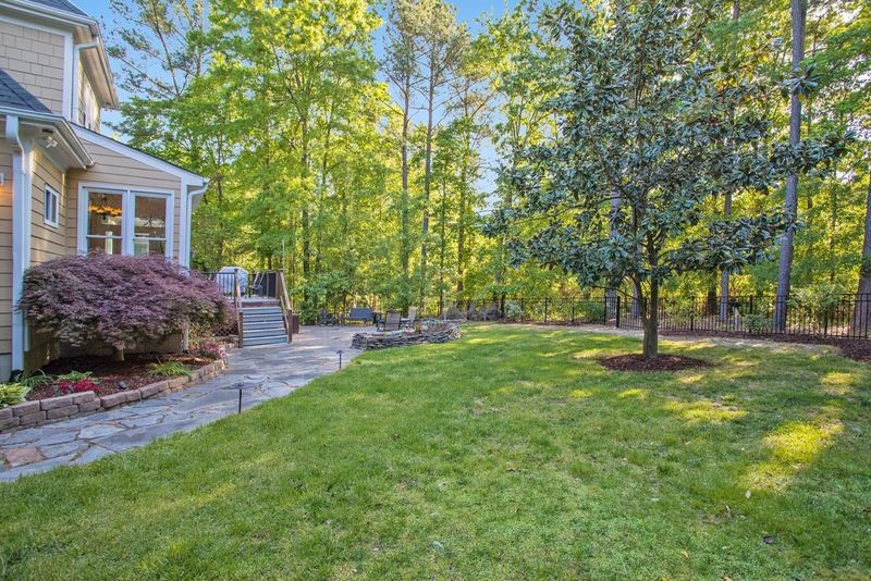 202 Draymore Way, Cary, NC 27519