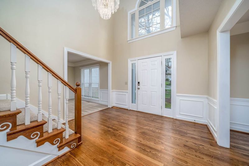 202 Duncan Hill Ct, Cary, NC 27518